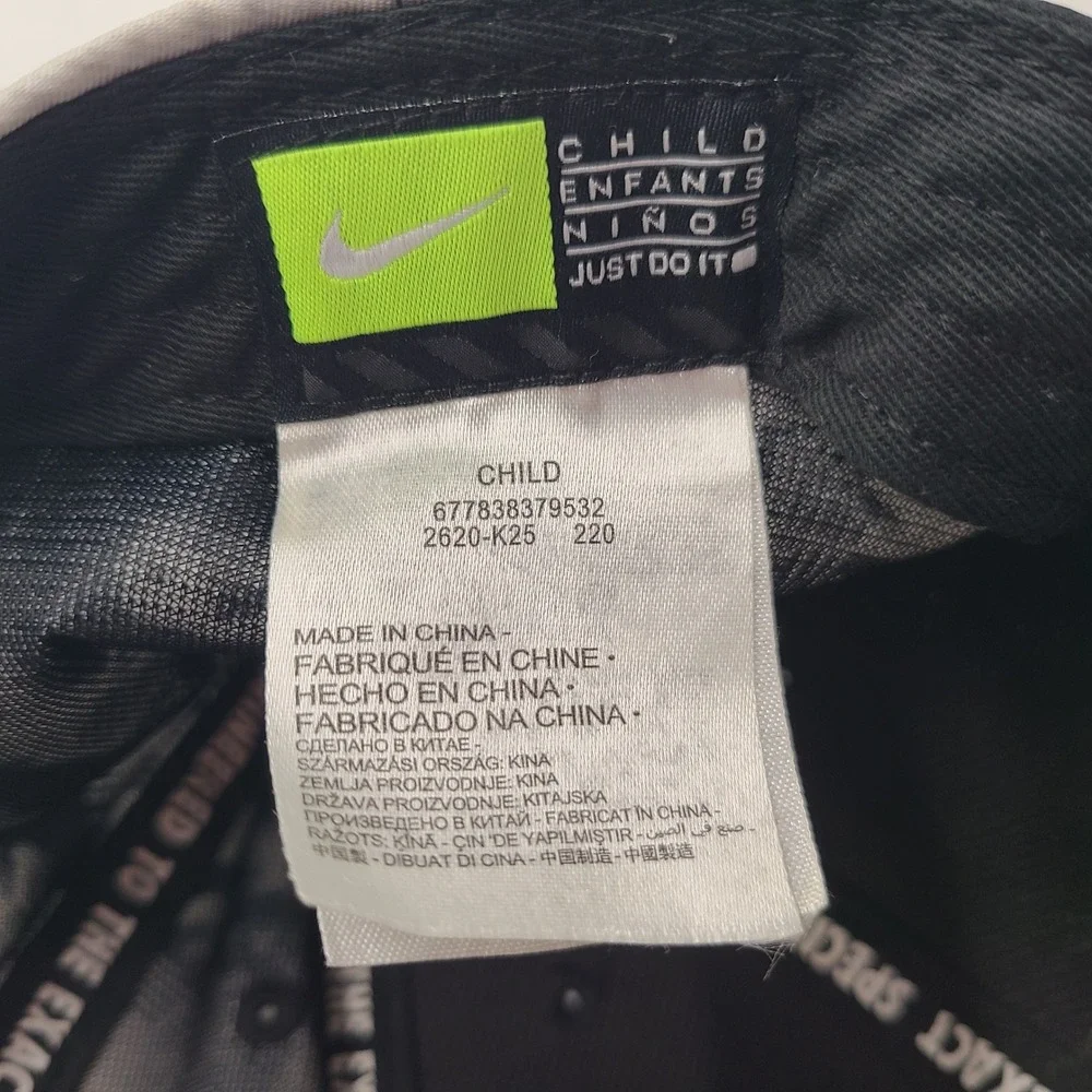 Child Nike Hat Snapback Black White Abstract Pattern Swoosh Logo Sports Outdoors